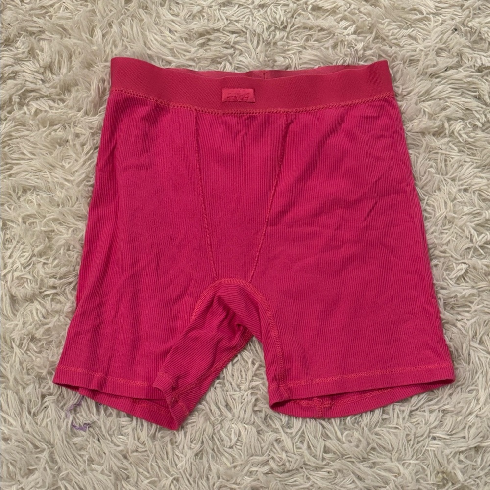 SKIMS HOT PINK SHORTS